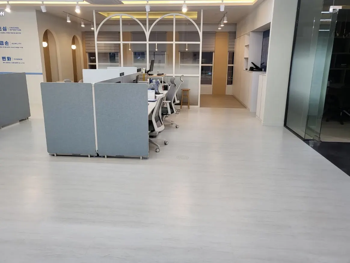 담양군 가사문학면 사업장 복도·대기 동선 야간 위생청소 사례 - 행진크린