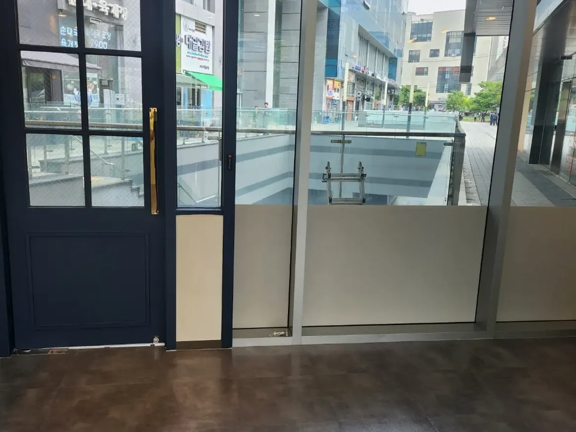 순천시 서면 점포 카운터 검사실 위생청소 사례 - 행진크린